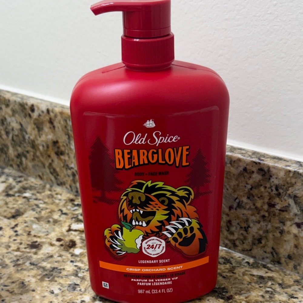 NWT Bearglove Old Spice Body Wash - Crisp Orchard Scent 33.4 Oz